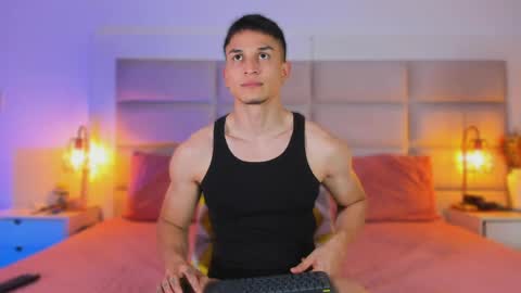 Jhosua Hunt online show from May 4, 2026, 4:30 am