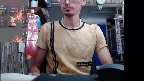 Snapshot of jhosuamoore2 chatting on November 2, 2025, 2:19 pm jhosuamoore2 online show from November 2, 2025, 2:19 pm