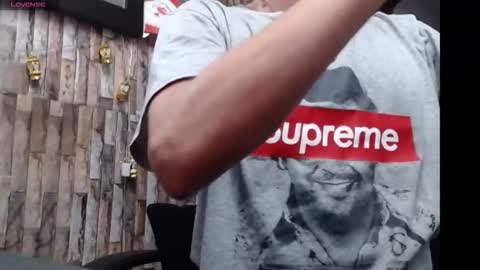 Snapshot of jhosuamoore2 chatting on December 15, 2025, 10:25 pm jhosuamoore2 online show from December 15, 2025, 10:25 pm