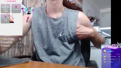 Snapshot of jhosuamoore2 chatting on February 7, 2026, 2:43 pm jhosuamoore2 online show from February 7, 2026, 2:43 pm