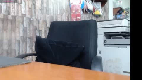 Snapshot of jhosuamoore2 chatting on February 13, 2026, 12:06 am jhosuamoore2 online show from February 13, 2026, 12:06 am