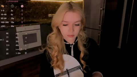 Snapshot of jiaalisaa chatting on April 17, 2026, 5:49 pm Lisa I would really appreciate it if you could help me achieve 88 thumbs up favorite patterns 38457588 online show from April 17, 2026, 5:49 pm