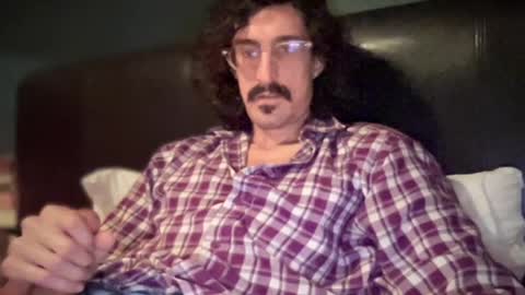 Jigz1986 online show from May 1, 2026, 11:20 pm
