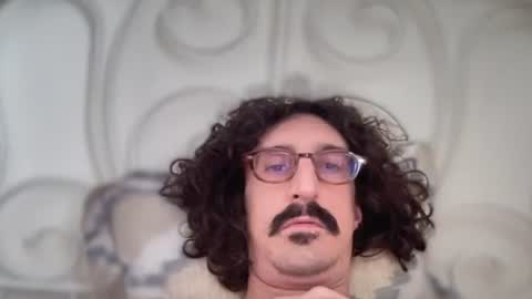 Jigz1986 online show from August 4, 2026, 2:37 am