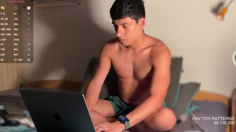 Snapshot of jim_dancer chatting on July 17, 2026, 8:35 pm jim_dancer online show from July 17, 2026, 8:35 pm