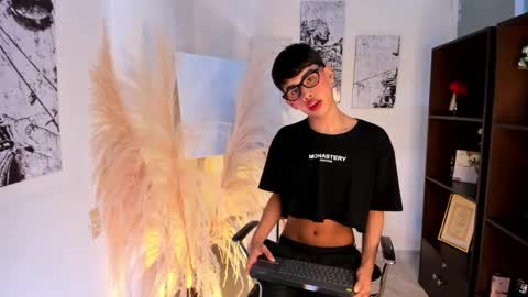 Jim  online show from October 24, 2025, 2:41 am