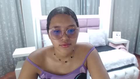 Jimena  online show from September 24, 2025, 1:58 pm