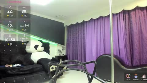 Jimena  online show from November 7, 2025, 4:34 am