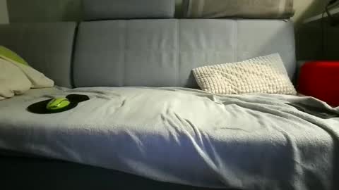 Snapshot of jimi2022 chatting on December 3, 2025, 6:32 am Jimmy online show from December 3, 2025, 6:32 am