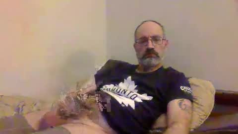 Snapshot of jimmielove2046 chatting on January 28, 2025, 4:50 am jimmielove2046 online show from January 28, 2025, 4:50 am