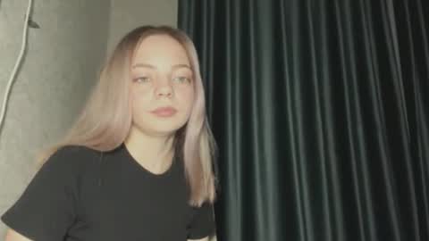 Snapshot of jimmiesobczynski chatting on November 25, 2025, 6:52 pm Steff online show from November 25, 2025, 6:52 pm