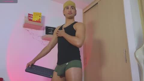 Jimmy Leeh online show from February 10, 2025, 11:34 pm