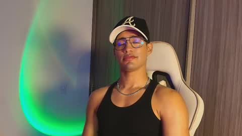 Jimmy Leeh online show from October 12, 2025, 11:15 pm