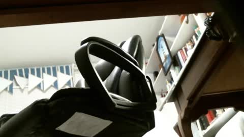 jimwellhung online show from September 24, 2025, 3:21 am