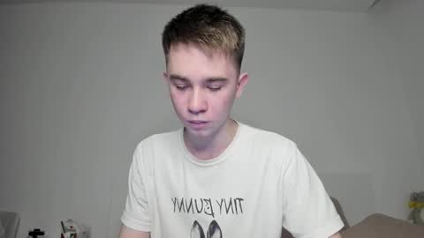 jimyti_bad_boy online show from March 9, 2025, 6:21 pm