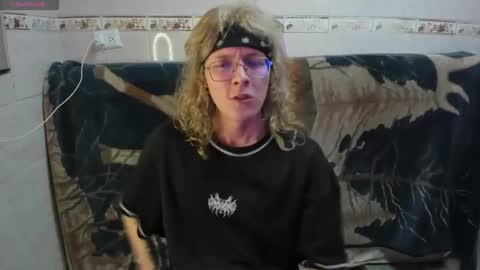 Snapshot of jinnbook chatting on May 13, 2026, 4:32 am JinnBook online show from May 13, 2026, 4:32 am