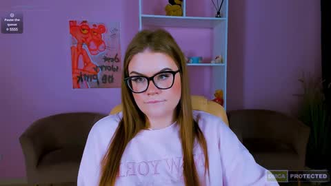 Snapshot of jinny_meow chatting on December 19, 2024, 12:45 pm JInny PVT IS OPEN online show from December 19, 2024, 12:45 pm