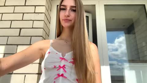 Snapshot of jinnyjaquins chatting on September 12, 2025, 7:08 am Jinny online show from September 12, 2025, 7:08 am