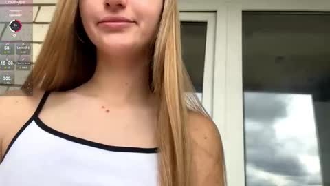 Snapshot of jinnyjaquins chatting on September 28, 2025, 7:36 am Jinny online show from September 28, 2025, 7:36 am