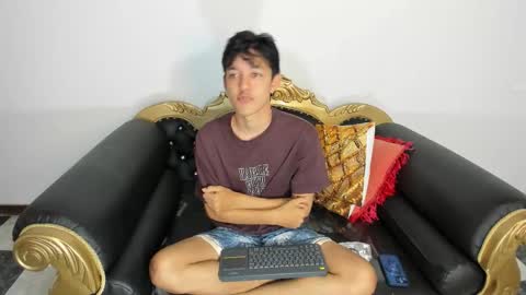 Snapshot of jisus_catt chatting on January 18, 2026, 11:19 pm Jisusth online show from January 18, 2026, 11:19 pm
