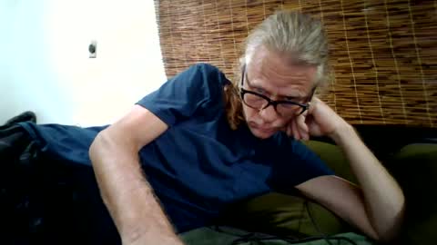 Snapshot of jizzmitten5 chatting on July 2, 2026, 3:06 am jizzmitten5 online show from July 2, 2026, 3:06 am
