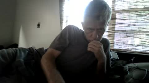 Snapshot of jizzmitten5 chatting on August 3, 2026, 1:05 pm jizzmitten5 online show from August 3, 2026, 1:05 pm