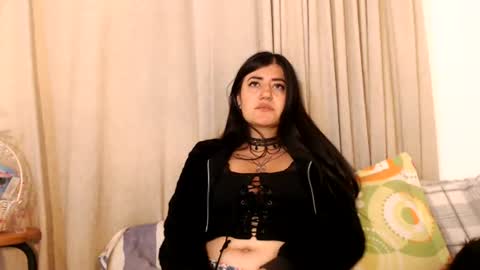 luuuuuuuuuu online show from August 4, 2026, 1:20 am