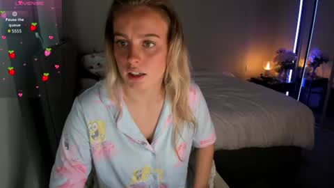 Snapshot of jjulietterose chatting on June 17, 2026, 8:50 am Juliette Rose online show from June 17, 2026, 8:50 am