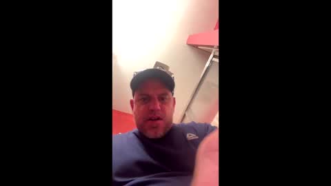 Snapshot of jlovindemsm chatting on September 21, 2025, 7:04 pm Jimmy online show from September 21, 2025, 7:04 pm