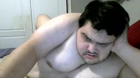 Snapshot of jmizz2015 chatting on December 17, 2025, 11:44 pm Jeremey online show from December 17, 2025, 11:44 pm