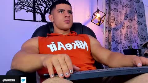 IGJmortton online show from March 8, 2025, 11:48 am