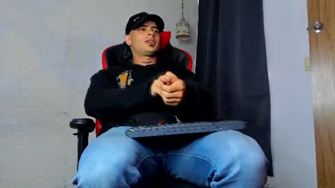Snapshot of jmortton chatting on July 12, 2026, 7:38 pm IGJmortton online show from July 12, 2026, 7:38 pm