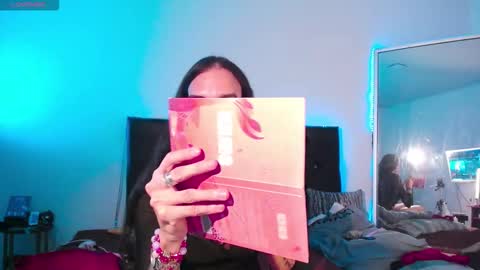 Snapshot of joaisaza chatting on February 18, 2026, 9:49 am Joa Isaza online show from February 18, 2026, 9:49 am