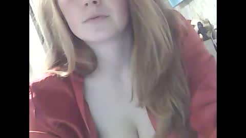 Snapshot of joalinaloverx chatting on September 27, 2025, 12:43 pm JoalinaLoverx online show from September 27, 2025, 12:43 pm