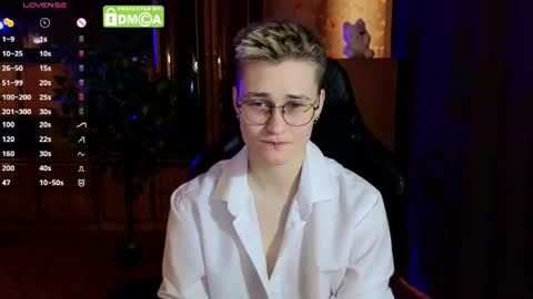Snapshot of joan_night chatting on June 30, 2026, 4:52 pm J online show from June 30, 2026, 4:52 pm