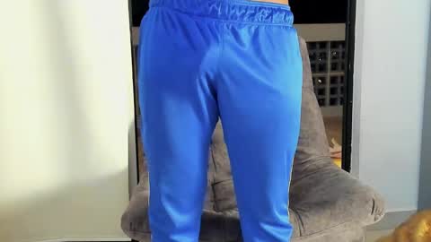 Snapshot of joan_saenz chatting on January 19, 2025, 7:57 am JOAN SAENZ online show from January 19, 2025, 7:57 am