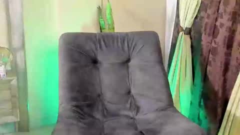 Snapshot of joan_saenz chatting on February 21, 2025, 10:59 pm JOAN SAENZ online show from February 21, 2025, 10:59 pm