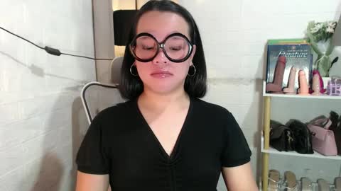 Joana online show from March 1, 2025, 11:15 pm