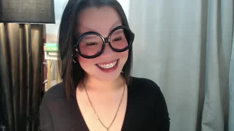 Joana online show from September 8, 2025, 7:02 pm