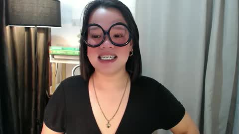 Joana online show from September 9, 2025, 7:46 pm