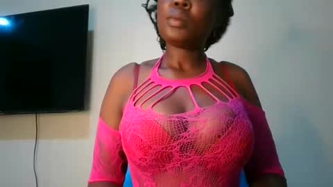 Snapshot of joankein_255 chatting on June 1, 2026, 4:03 am varl online show from June 1, 2026, 4:03 am