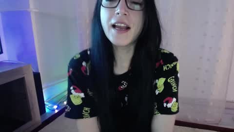 Snapshot of joanna_cw chatting on December 12, 2024, 7:26 pm Jo online show from December 12, 2024, 7:26 pm