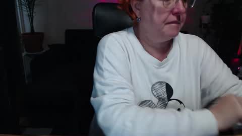 Joanna and Greg online show from October 17, 2025, 8:17 am