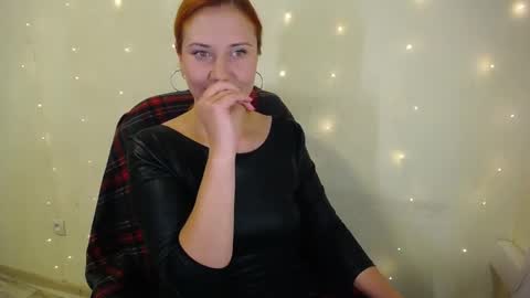 Snapshot of joanne_star chatting on October 23, 2025, 11:46 pm SweetGinger online show from October 23, 2025, 11:46 pm