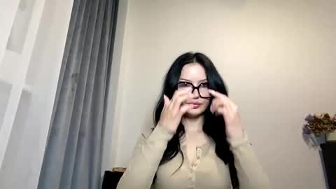 Joan online show from March 12, 2026, 7:31 pm