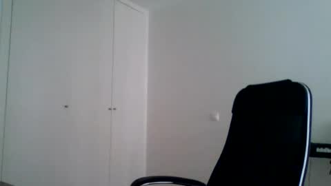 Snapshot of joaodias_18 chatting on August 3, 2026, 9:04 am joaodias_18 online show from August 3, 2026, 9:04 am