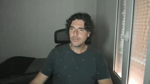 Snapshot of joaquin420_hot chatting on April 25, 2026, 6:16 am joaquin420_hot online show from April 25, 2026, 6:16 am
