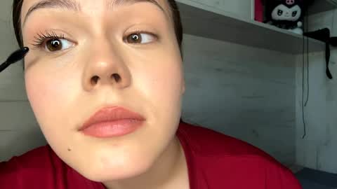 Snapshot of jodeesolarz chatting on June 6, 2026, 8:52 am Mila online show from June 6, 2026, 8:52 am