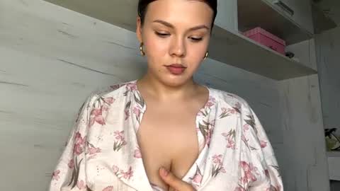 Snapshot of jodeesolarz chatting on July 28, 2026, 3:21 pm Mila online show from July 28, 2026, 3:21 pm