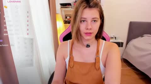  nude photos videos  online show from March 1, 2026, 11:45 am